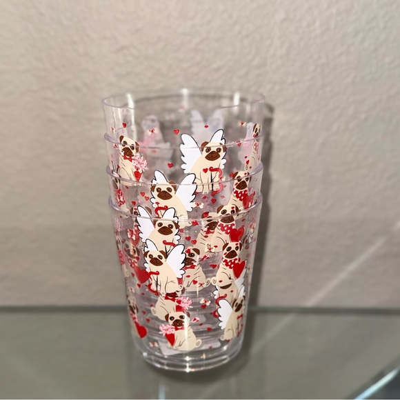 Valentine’s Day Cupid Pug and Hearts Cups - Picture 1 of 2